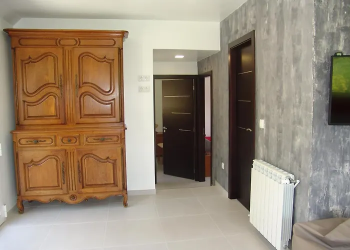 Quinta De Santa Marinha * 阿尔库什迪瓦尔德维什